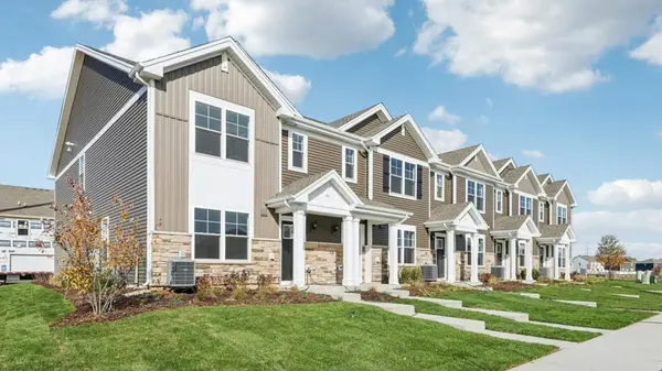 3305 Farren ST, Yorkville, IL 60560