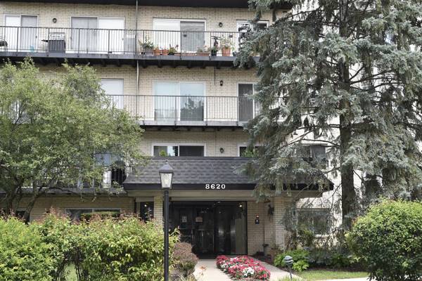 8620 Waukegan RD #105, Morton Grove, IL 60053