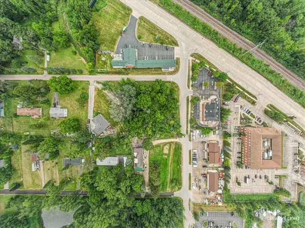 1000 South RD, Fox River Grove, IL 60021