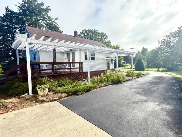 405 N Maple ST, Energy, IL 62933