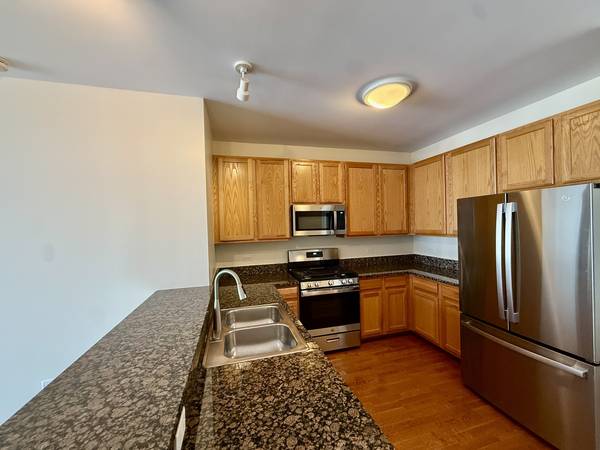 1600 S Prairie AVE #1006, Chicago, IL 60616