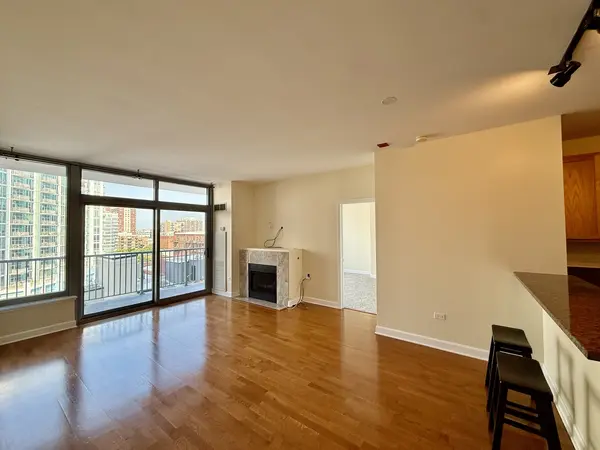 1600 S Prairie AVE #1006, Chicago, IL 60616