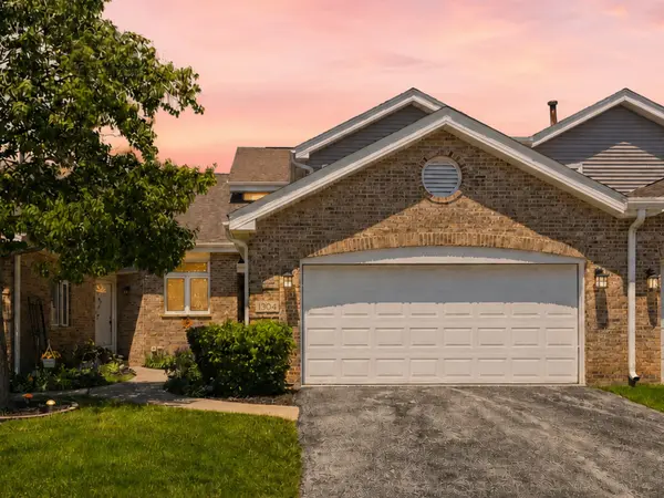 11304 Brook Crossing CT, Orland Park, IL 60467