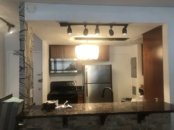 5050 S East End AVE #2A, Chicago, IL 60615
