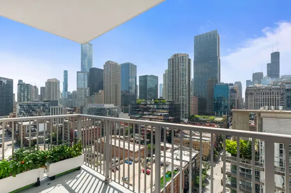200 W Grand AVE #1801, Chicago, IL 60654