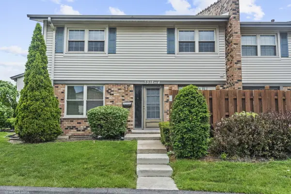 7318 Winthrop WAY #4, Downers Grove, IL 60516