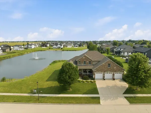 1203 Silver Oak CIR, Normal, IL 61761