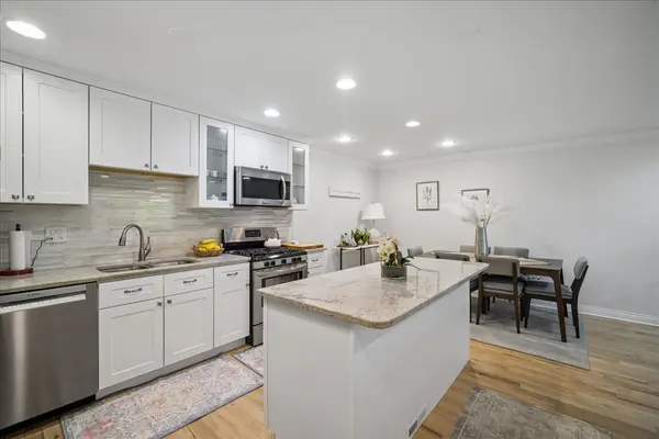 1220 Park AVE W #132, Highland Park, IL 60035