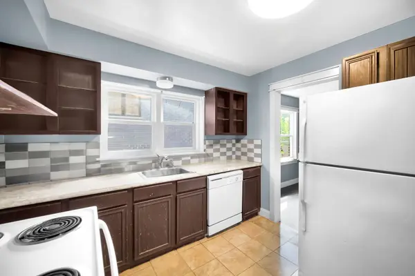 313 Harlem AVE, Glenview, IL 60025