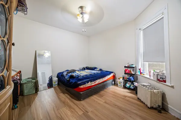 6318 N Bell AVE, Chicago, IL 60659