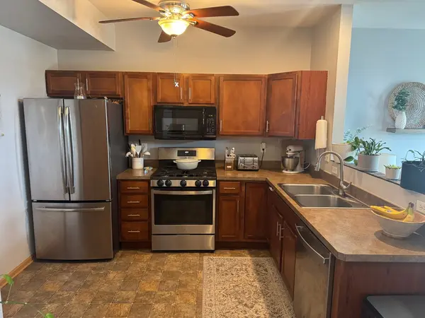 88 E South AVE, Cortland, IL 60112