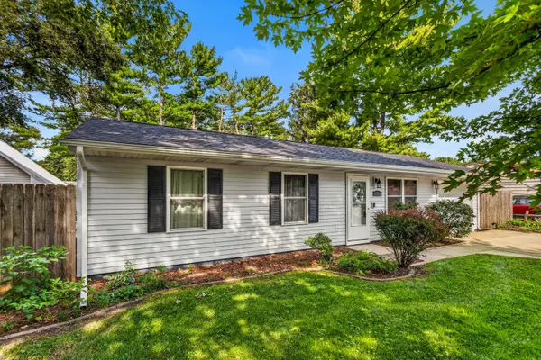 1301 Westfield DR, Champaign, IL 61821