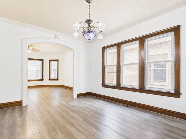 5242 W Schubert AVE, Chicago, IL 60639