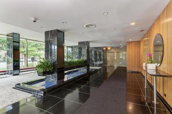 3900 N Lake Shore DR #12E, Chicago, IL 60613