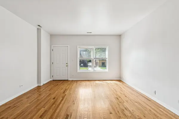 6823 S Dorchester AVE #2, Chicago, IL 60637