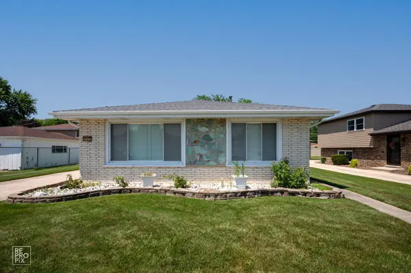 9132 Meade AVE, Oak Lawn, IL 60453