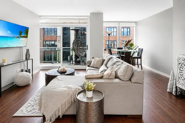 757 N Orleans ST #610, Chicago, IL 60654