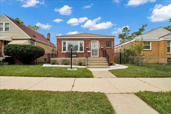 9606 S Eggleston AVE, Chicago, IL 60628
