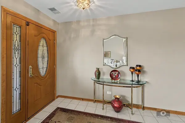 14525 S Saddle Brook LN, Homer Glen, IL 60491