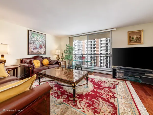 6007 N Sheridan RD #14D, Chicago, IL 60660