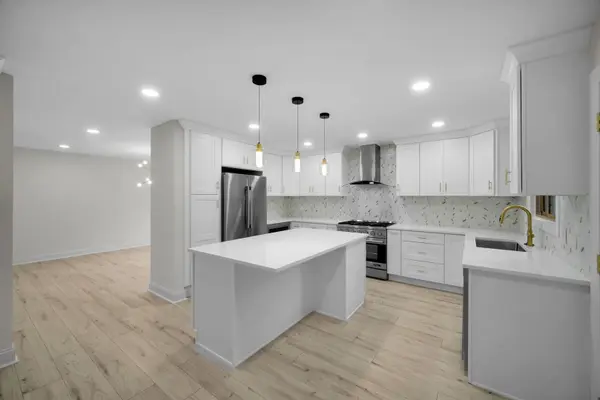 1447 Baldwin CT, Naperville, IL 60565