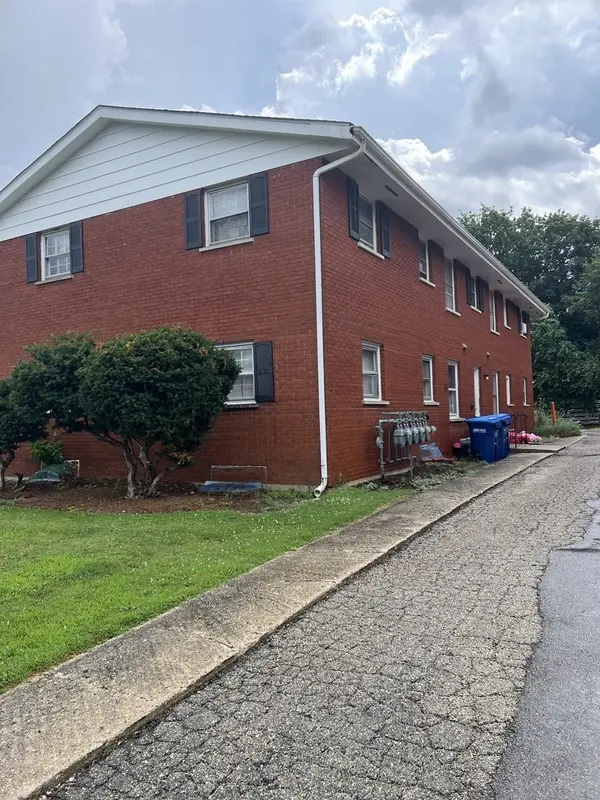 1603 Indiana ST, St. Charles, IL 60174