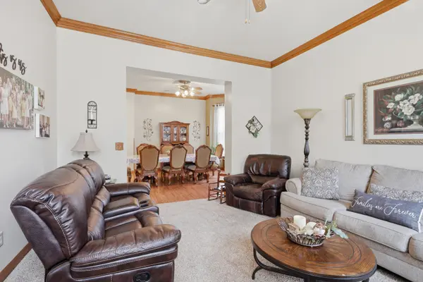 2118 W 3rd ST, Davenport, IA 52802