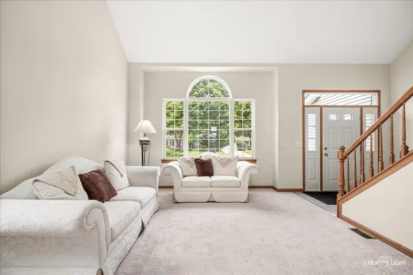 2324 Snapdragon RD, Naperville, IL 60564
