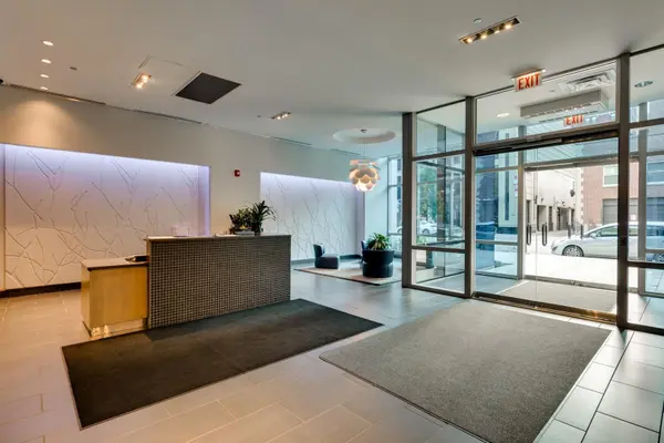 110 W Superior ST #1004, Chicago, IL 60610