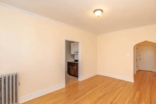 4426 N St Louis AVE #2A, Chicago, IL 60625