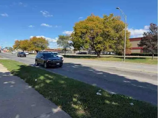 1504 S 1st AVE, Maywood, IL 60153