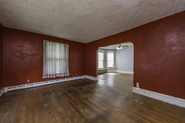 224 S Lincoln AVE, Waukegan, IL 60085