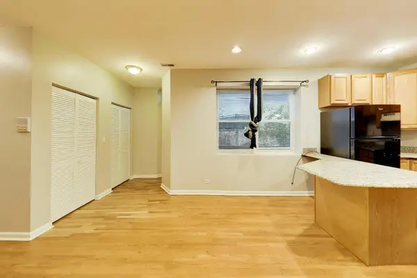 4014 S Drexel BLVD #4F, Chicago, IL 60638
