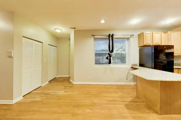 4014 S Drexel BLVD #4F, Chicago, IL 60638