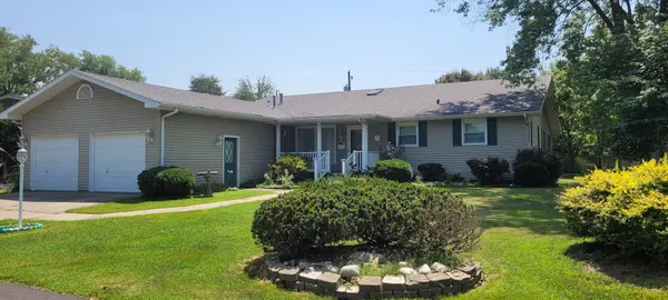 3205 Blackberry ST, Mt Vernon, IL 62864