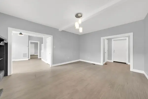 12432 S State ST, Chicago, IL 60628