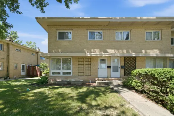 1220 N Wheeling RD, Mount Prospect, IL 60056