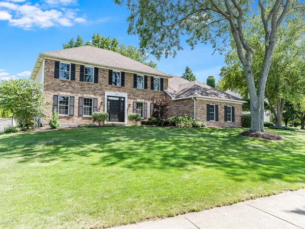 6S115 New Castle RD, Naperville, IL 60540