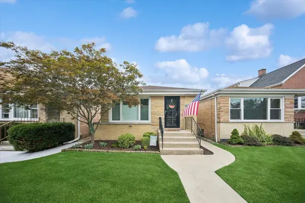 7331 W Clarence AVE, Chicago, IL 60631