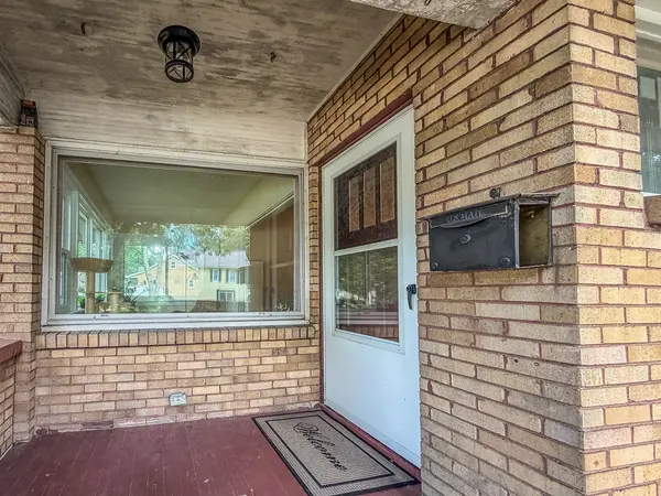 918 W Washington ST, Champaign, IL 61821