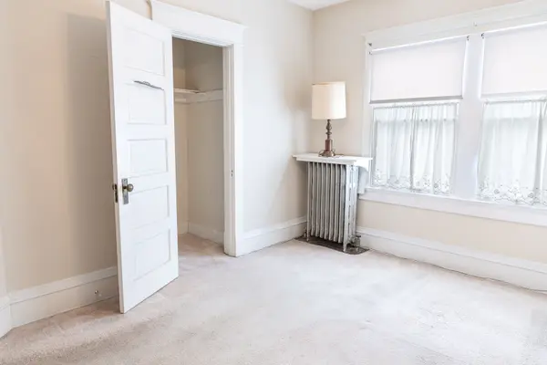 1440 12th ST, Moline, IL 61265