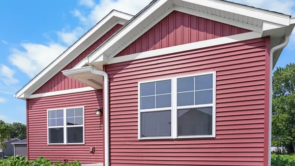 1209 S Smith RD, Urbana, IL 61802