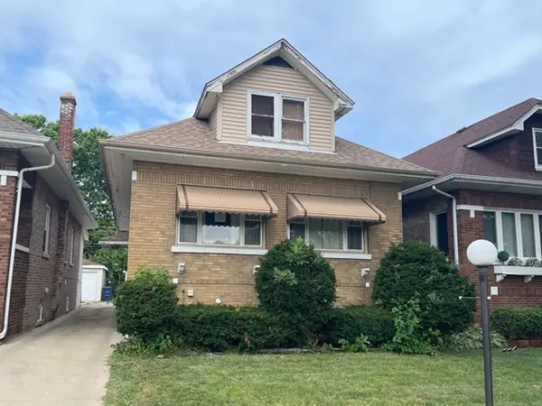 2112 S 8th AVE, Maywood, IL 60153