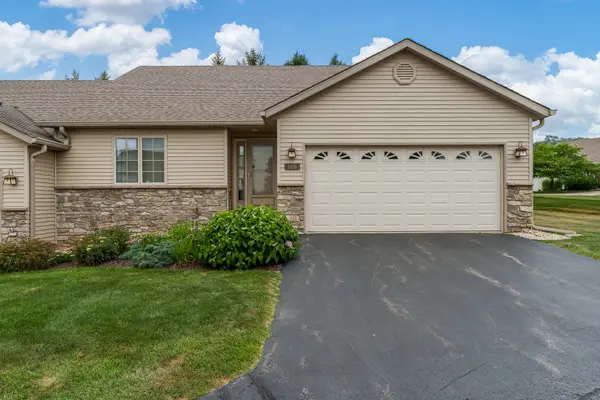 1401 Stone Bridge XING #1401, Rockford, IL 61108