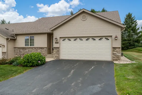 1401 Stone Bridge XING #1401, Rockford, IL 61108