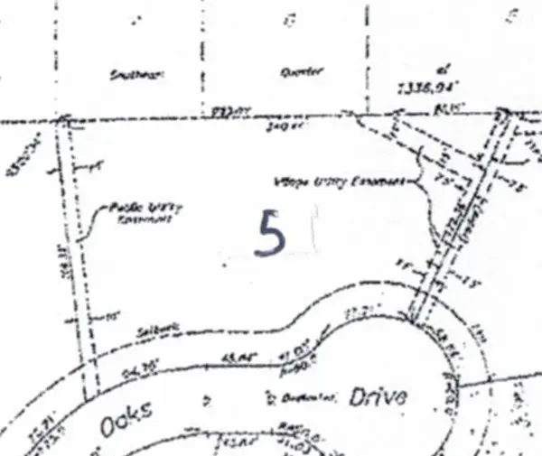 302 ROLLING OAKS DR, Burlington, IL 60109