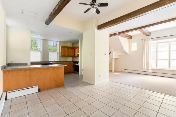 1235.5 Ridge AVE, Evanston, IL 60202