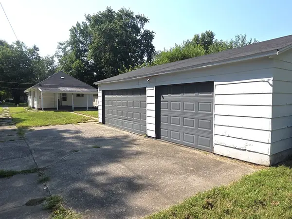 639 S Pine ST, Centralia, IL 62801