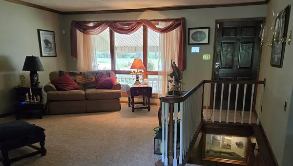 5722 Michael LN, Carterville, IL 62918