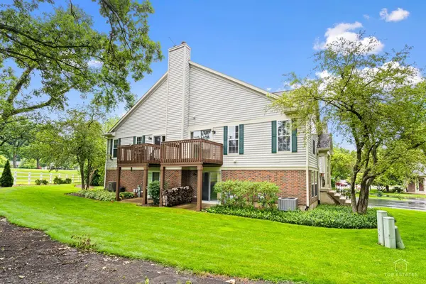 1115 Hunt Wyck CT #1115, Elgin, IL 60120